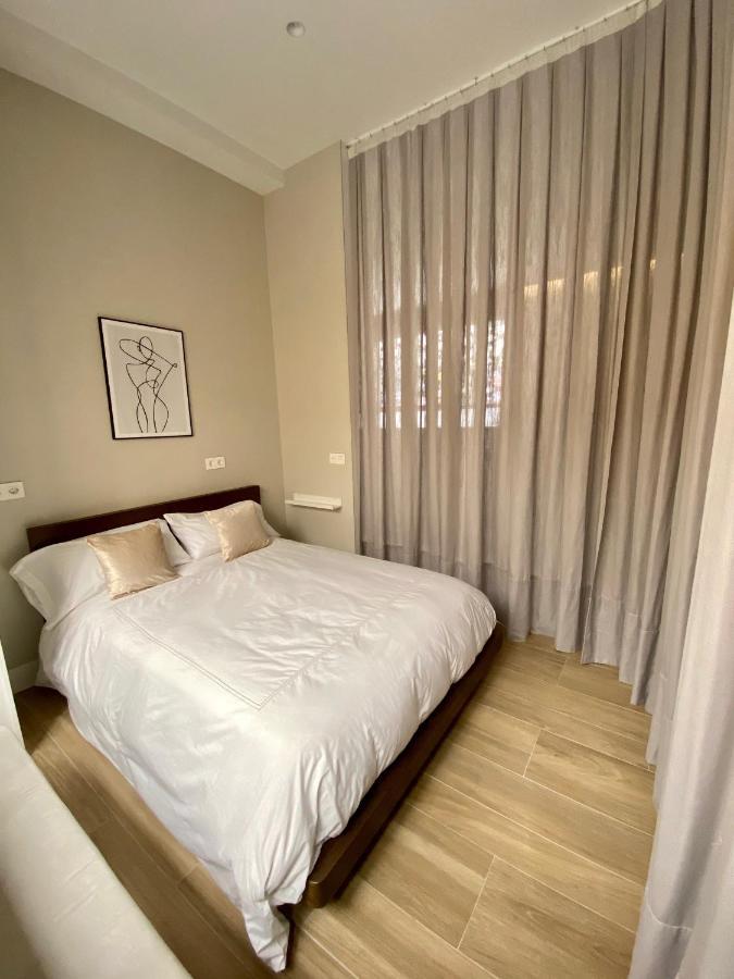 Galmen Apartments Севиля Екстериор снимка