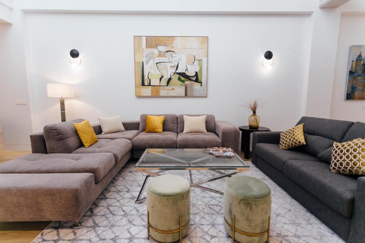 Galmen Apartments Севиля Екстериор снимка