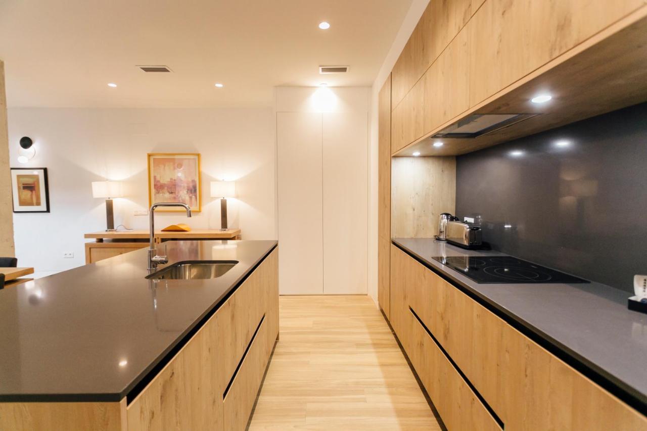 Galmen Apartments Севиля Екстериор снимка