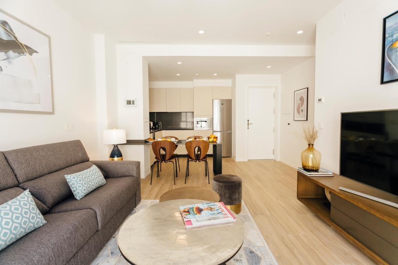 Galmen Apartments Севиля Екстериор снимка